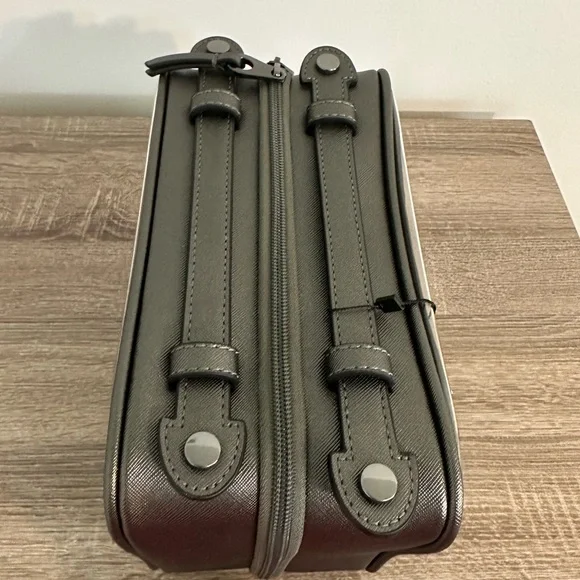 Calpak Medium Clear Cosmetics Case NWT Dark Grey - Picture 4 of 4